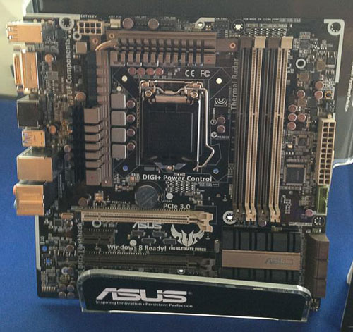 Материнская плата Asus Z87 Материнская плата Asus Z87