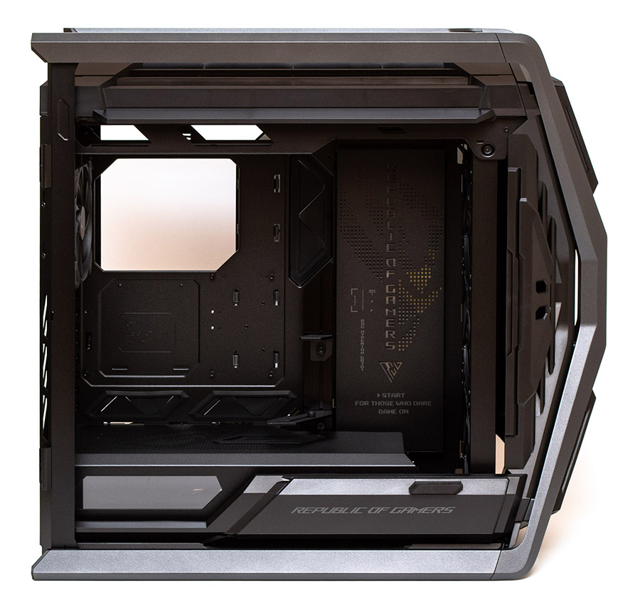 ASUS ROG Hyperion GR701