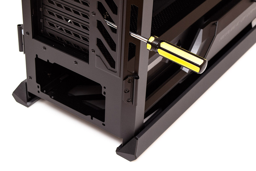 ASUS ROG Hyperion GR701