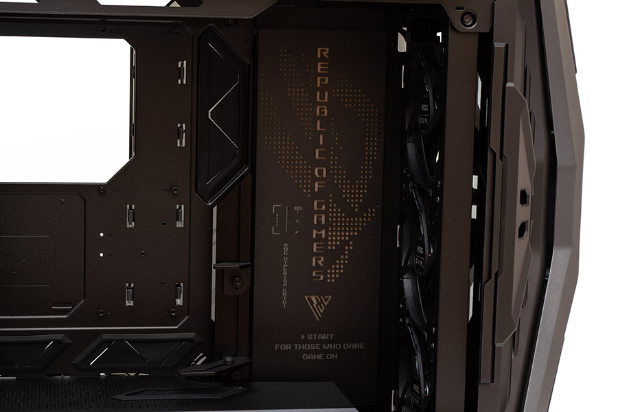 ASUS ROG Hyperion GR701