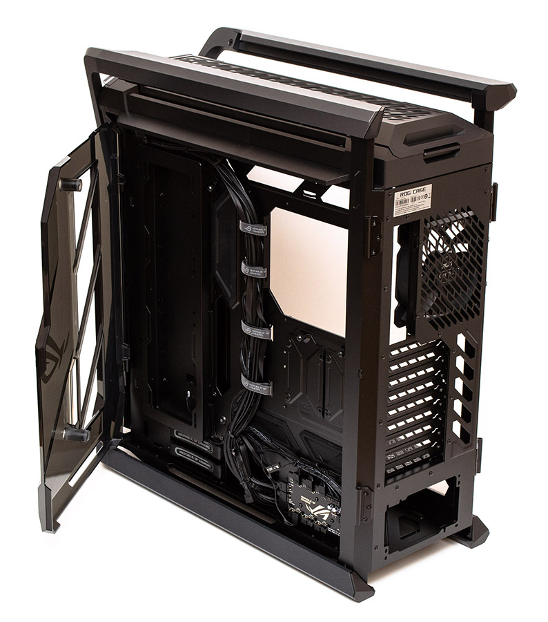 ASUS ROG Hyperion GR701