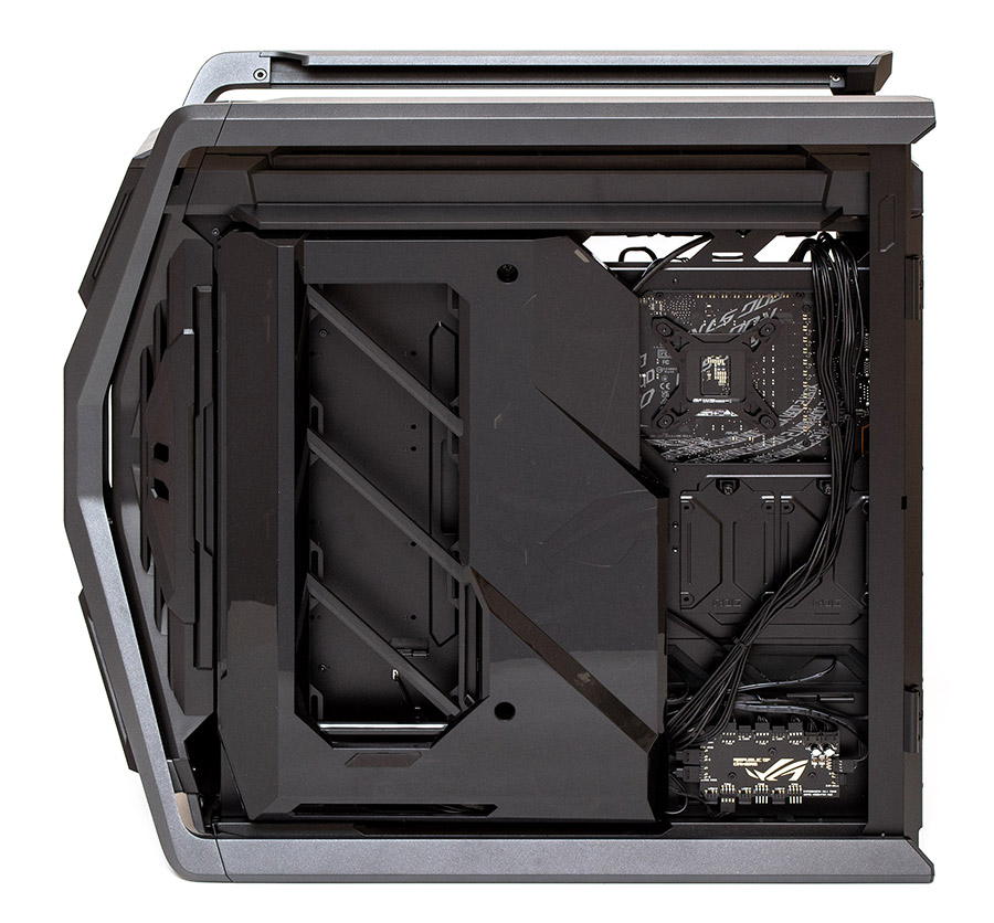 ASUS ROG Hyperion GR701