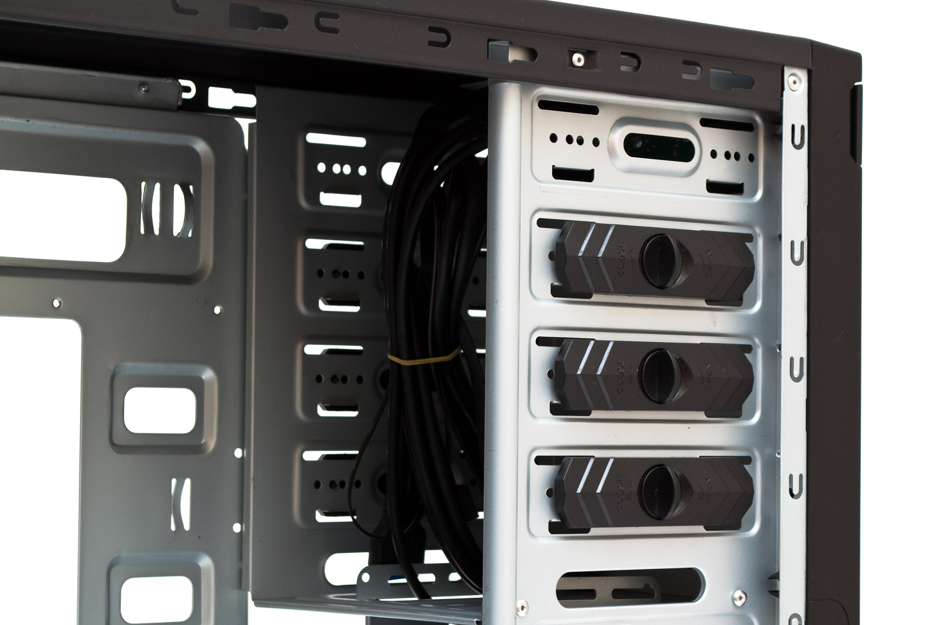Chieftec Hc-10b-op Carcasa De Ordenador Mini Tower Negro con Ofertas en