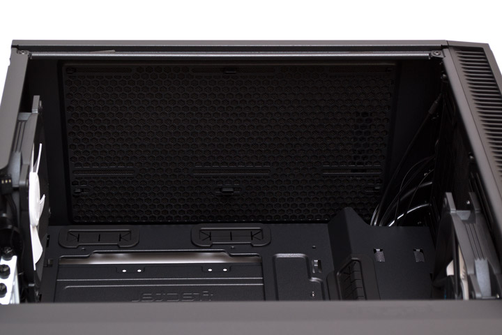 Fractal Design Define Mini C