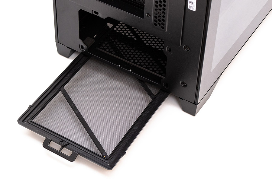 MSI MPG Gungnir 300R Airflow