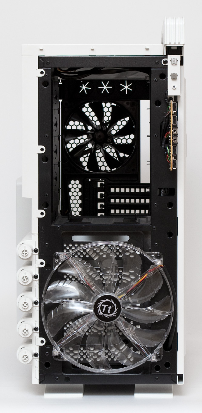 Обзор корпуса Thermaltake Level 10 GT Snow Edition