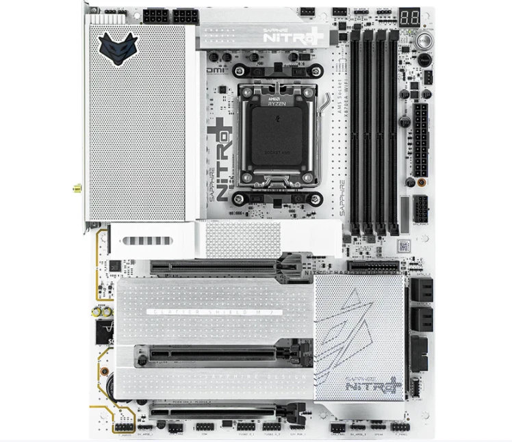 Sapphire выпускает платы Nitro+ X870EA PhantomLink с разъёмом питания для видеокарт ASUS GC-HPWR