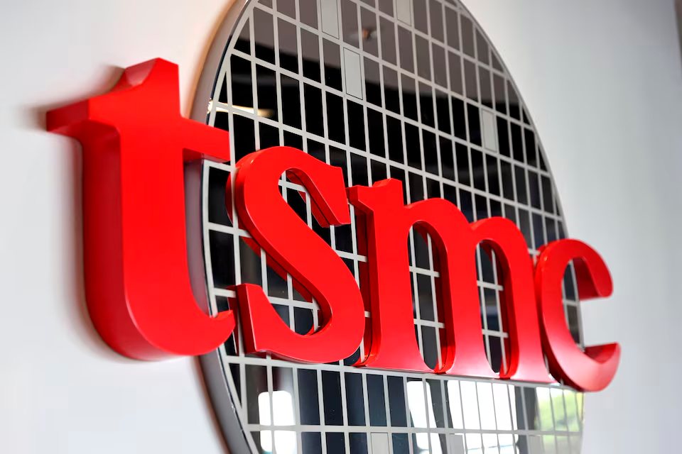 TSMC полностью прекращает поставки 7-нм чипов китайским заказчикам