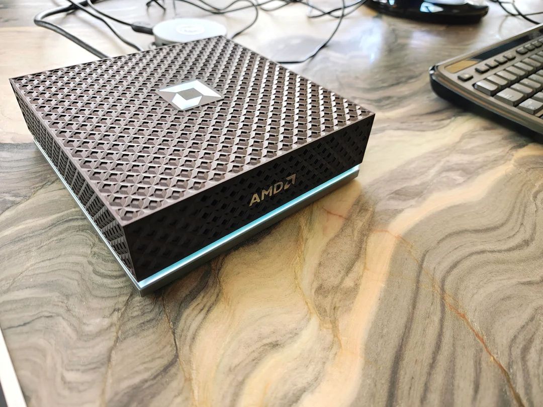 AMD незабаром запропонує міні-комп’ютер Ryzen AI Halo на базі процесора Ryzen AI Max+ 395
