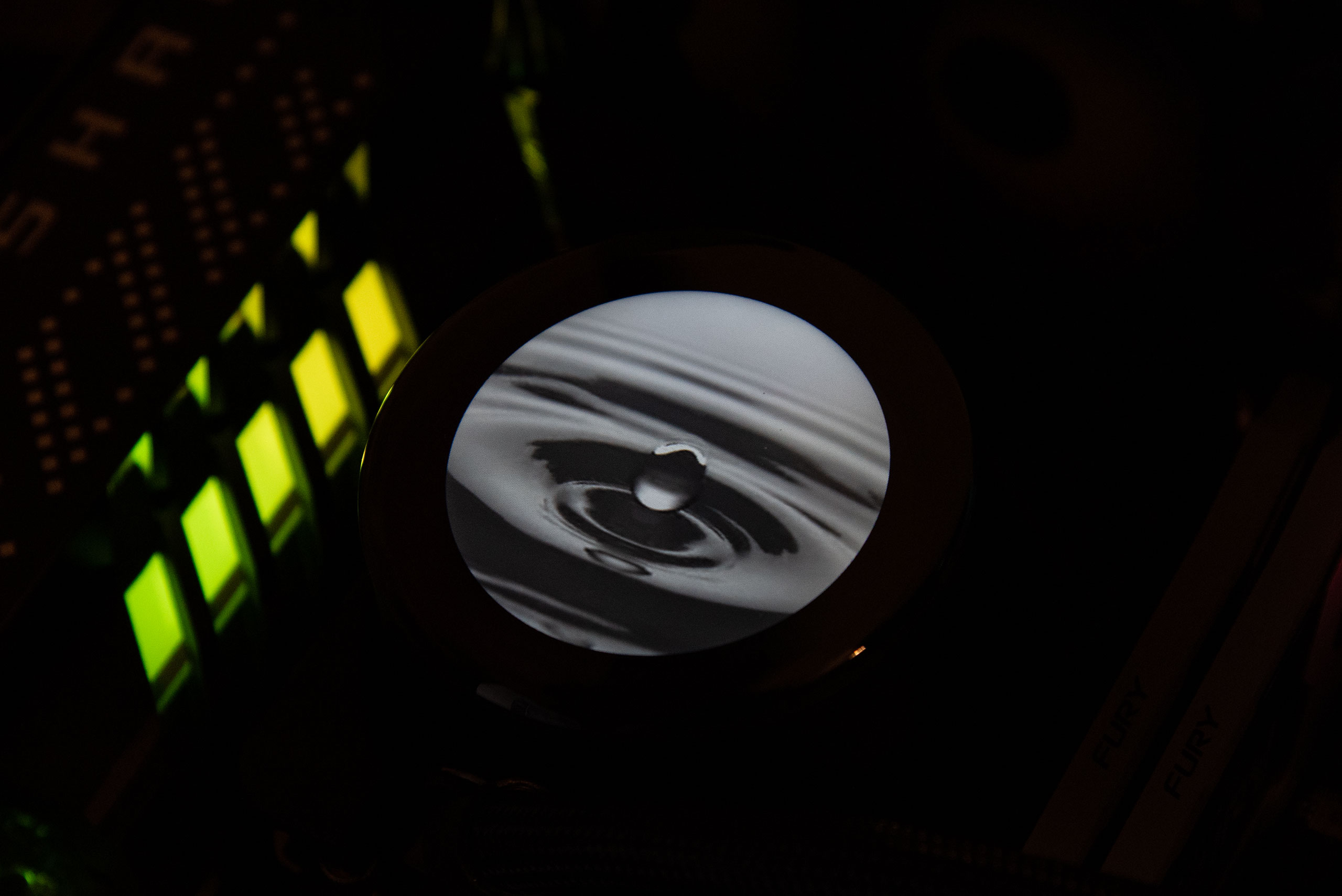 Огляд та тестування системи рідинного охолодження MSI MPG Coreliquid P13 360. Ігри та відео на екрані AiO?!