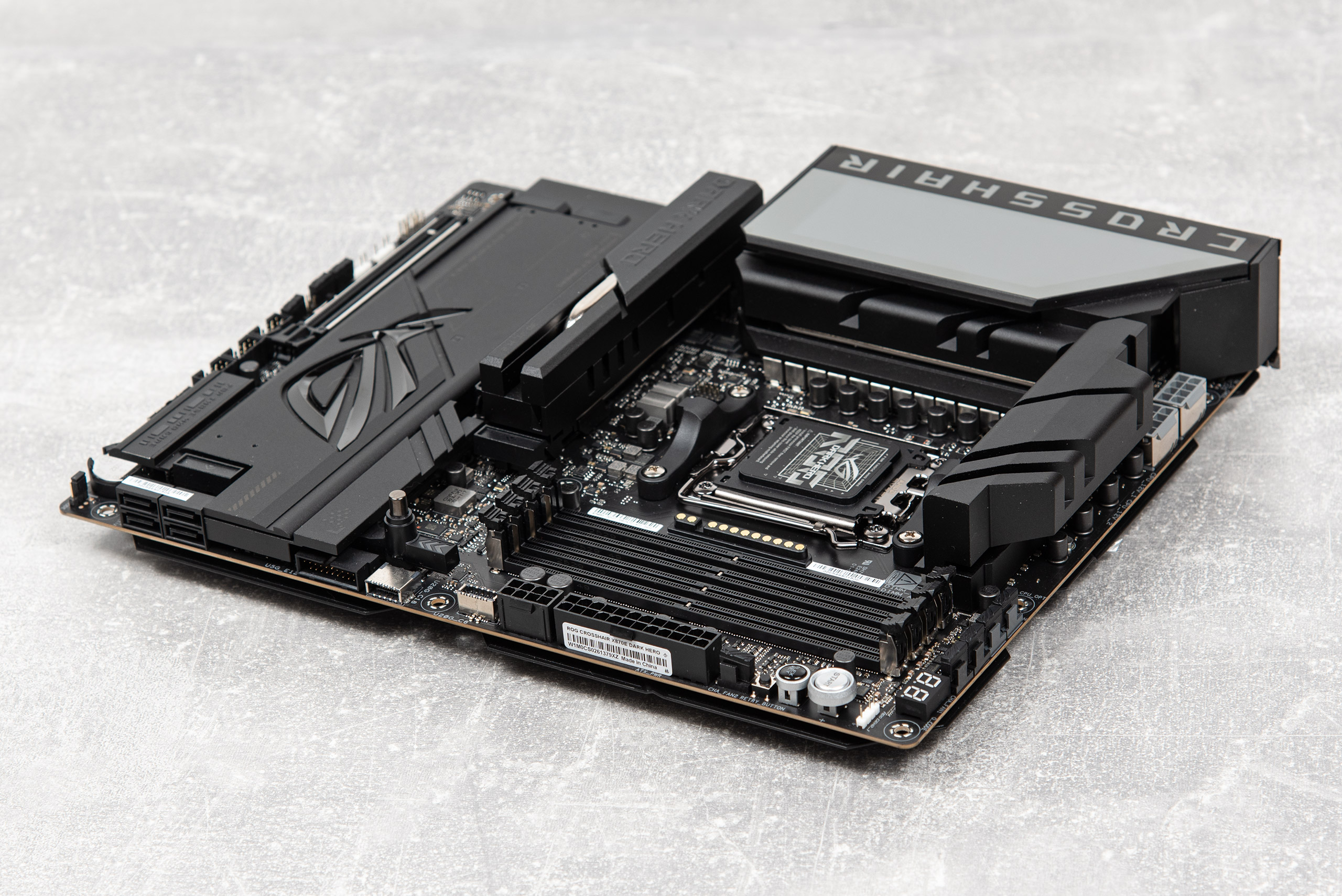 Обзор и тестирование материнской платы ASUS ROG Crosshair X870E