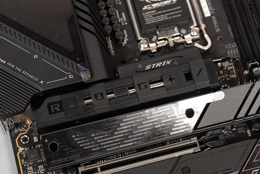 Огляд та тестування материнської плати ASUS ROG Strix Z890-E Gaming WiFi для платформи Intel LGA 1851