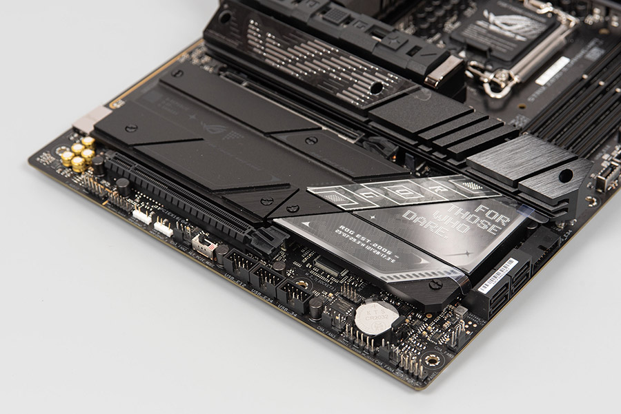 Огляд та тестування материнської плати ASUS ROG Strix Z890-E Gaming WiFi для платформи Intel LGA 1851