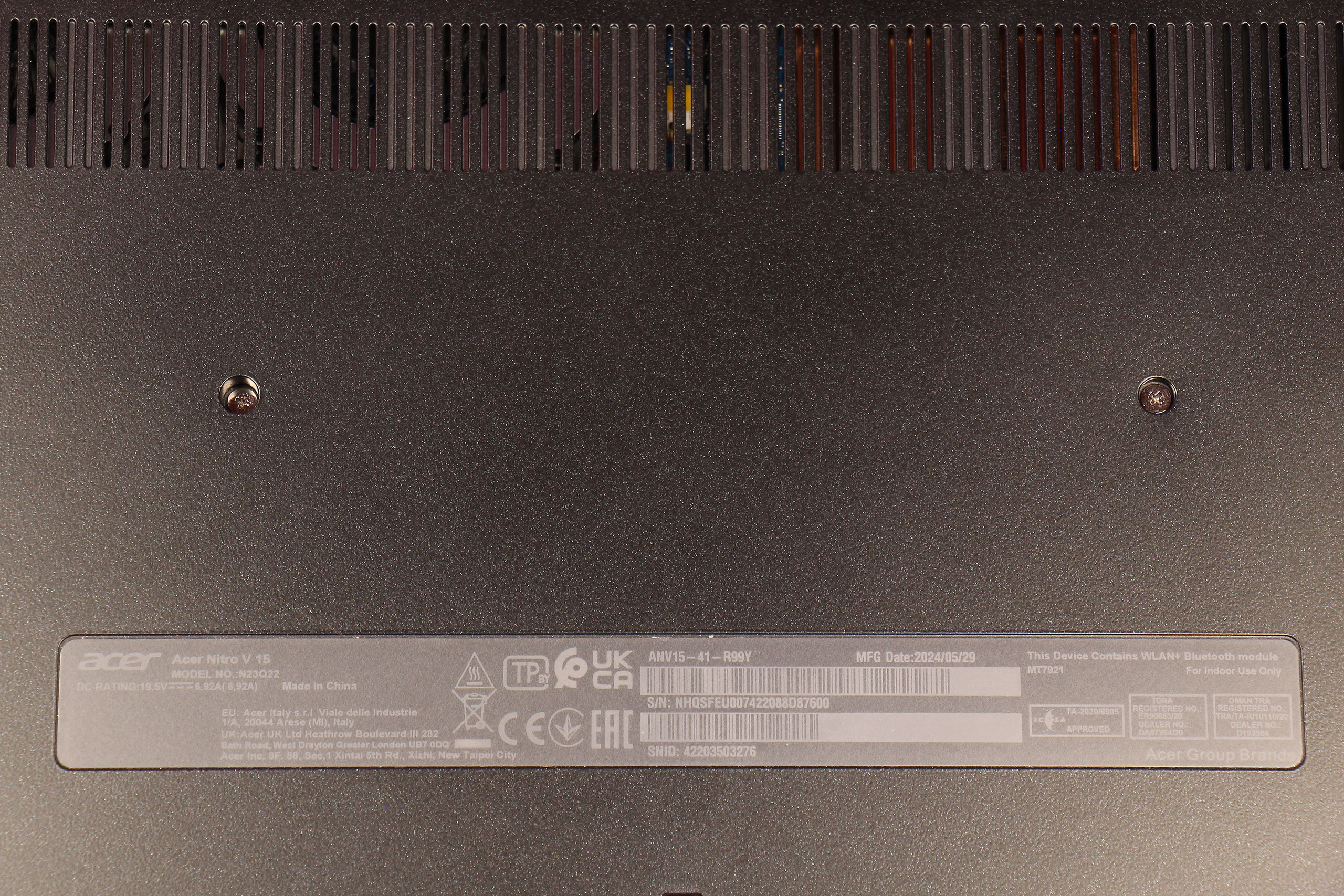 Обзор и тестирование игрового 15″ ноутбука Acer Nitro V 15 ANV15-41 на базе процессора AMD Ryzen 5 7535HS и видеокарты Nvidia GeForce RTX 4060 в комплекте с геймпадом Acer Nitro NRG300