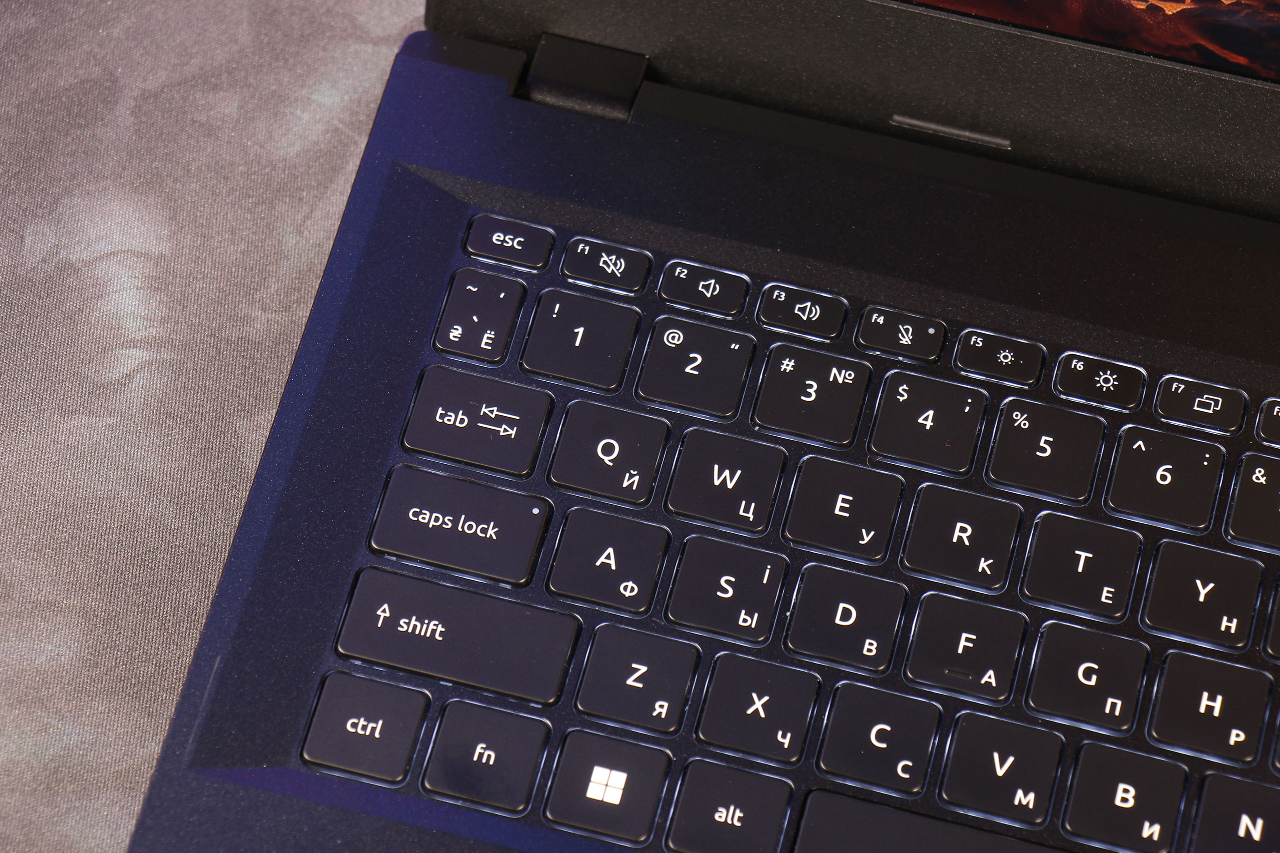 Обзор и тестирование игрового 15″ ноутбука Acer Nitro V 15 ANV15-41 на базе процессора AMD Ryzen 5 7535HS и видеокарты Nvidia GeForce RTX 4060 в комплекте с геймпадом Acer Nitro NRG300