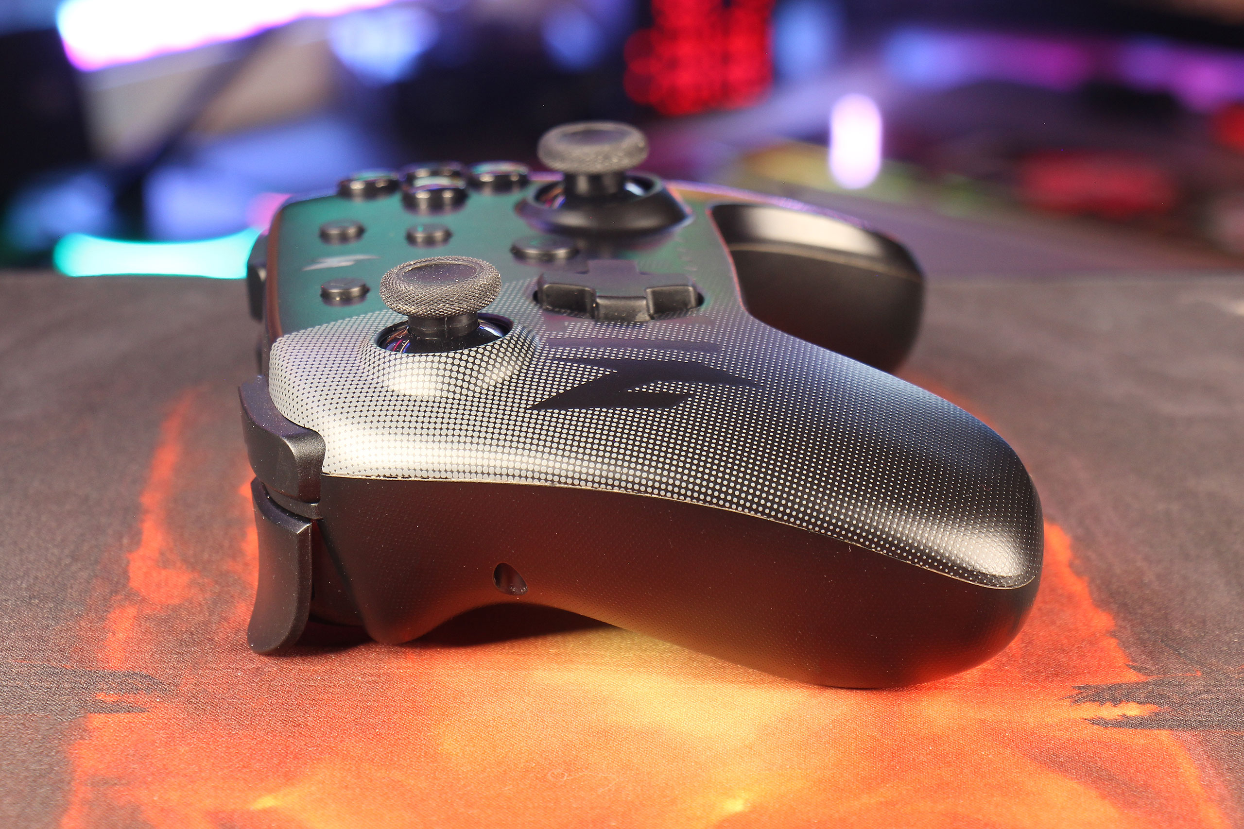 Обзор и тестирование игрового 15″ ноутбука Acer Nitro V 15 ANV15-41 на базе процессора AMD Ryzen 5 7535HS и видеокарты Nvidia GeForce RTX 4060 в комплекте с геймпадом Acer Nitro NRG300