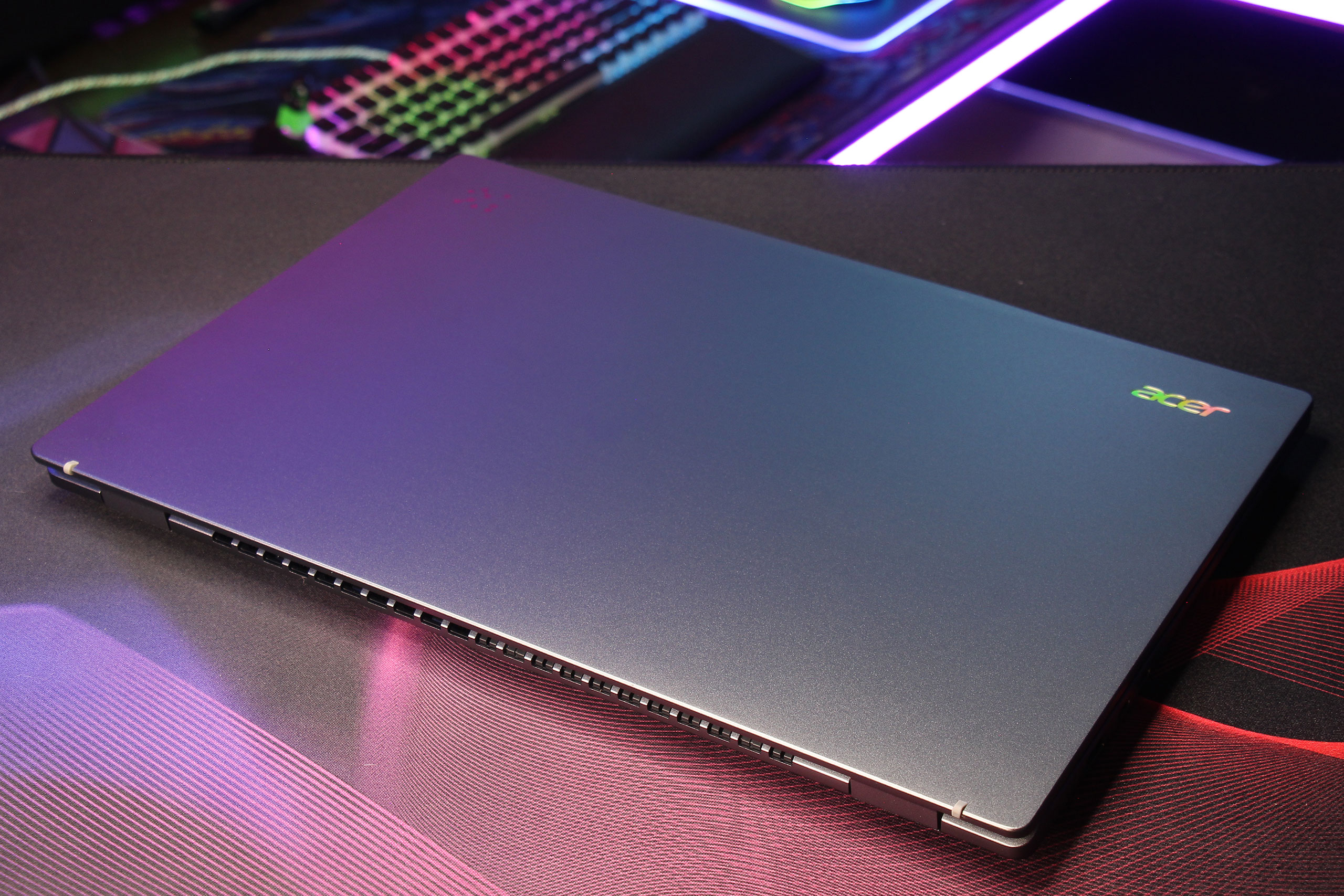 Огляд та тестування Copilot+ ноутбука Acer Swift 14 AI (SF14-11-X6V5) на базі процесора Snapdragon X Plus