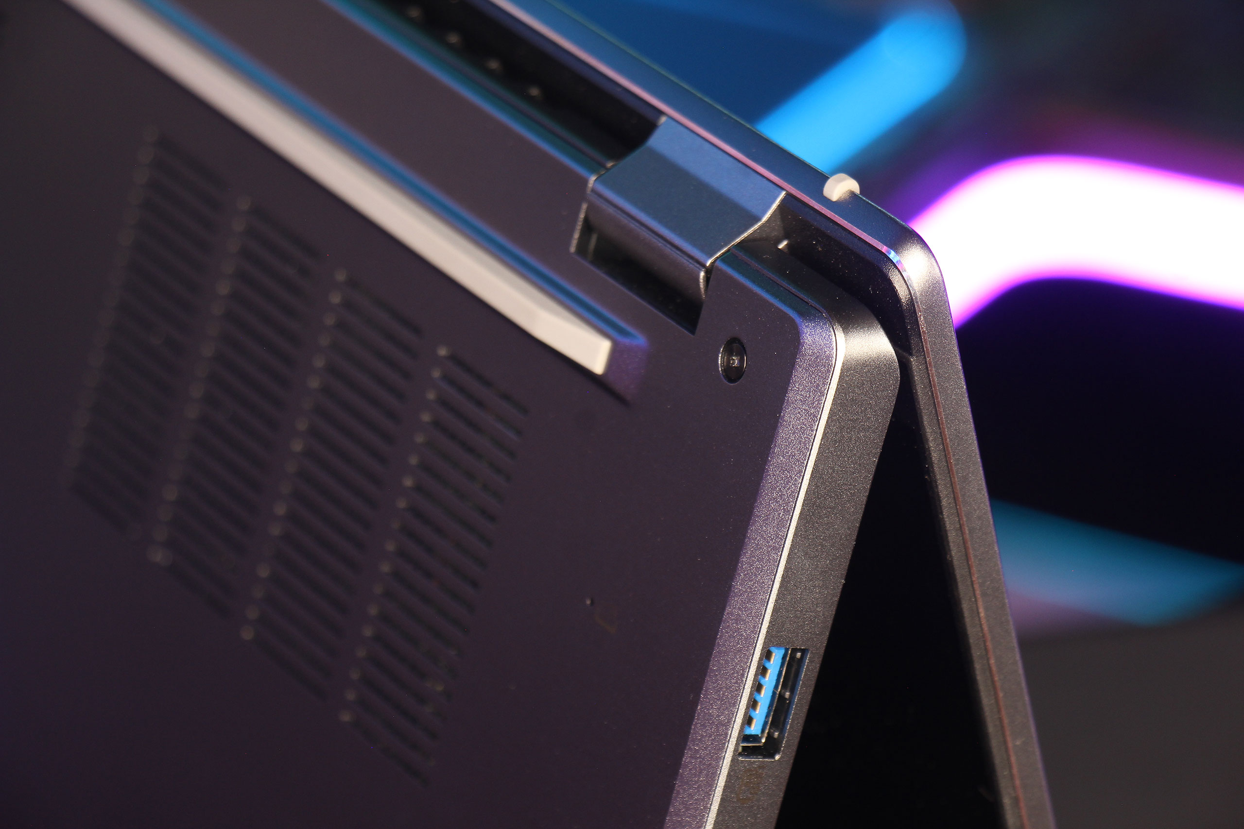 Огляд та тестування Copilot+ ноутбука Acer Swift 14 AI (SF14-11-X6V5) на базі процесора Snapdragon X Plus