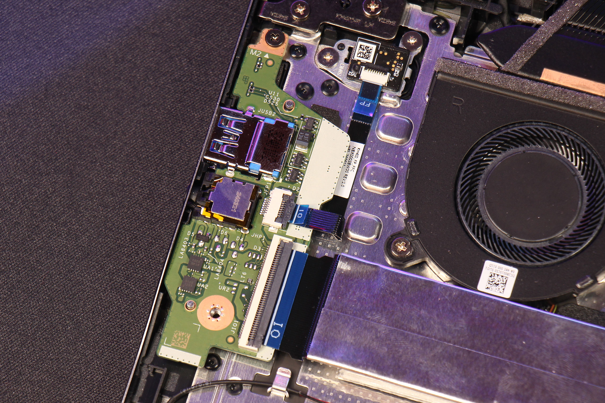 Огляд та тестування Copilot+ ноутбука Acer Swift 14 AI (SF14-11-X6V5) на базі процесора Snapdragon X Plus