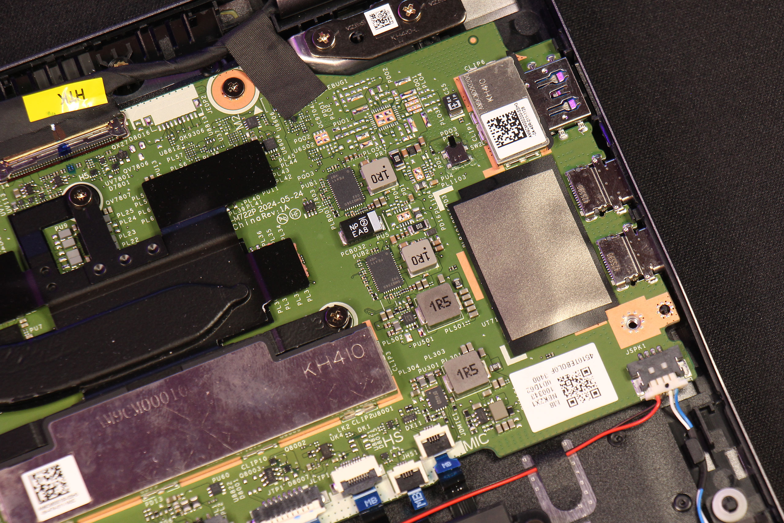 Огляд та тестування Copilot+ ноутбука Acer Swift 14 AI (SF14-11-X6V5) на базі процесора Snapdragon X Plus