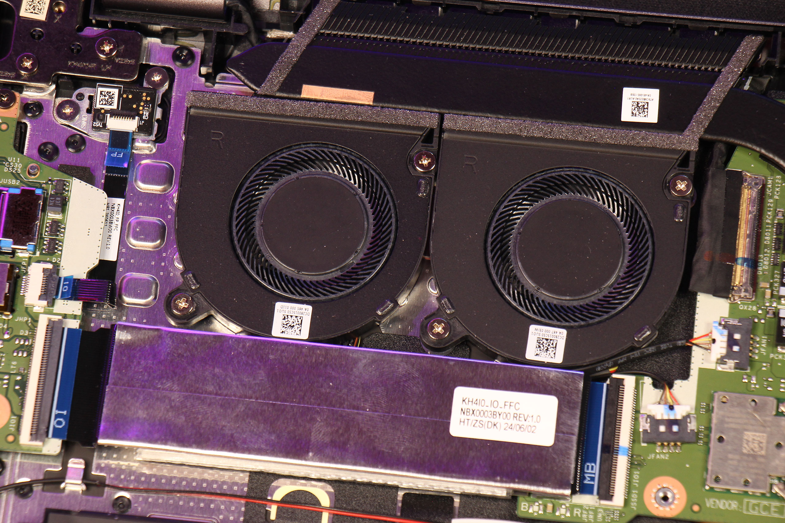 Огляд та тестування Copilot+ ноутбука Acer Swift 14 AI (SF14-11-X6V5) на базі процесора Snapdragon X Plus