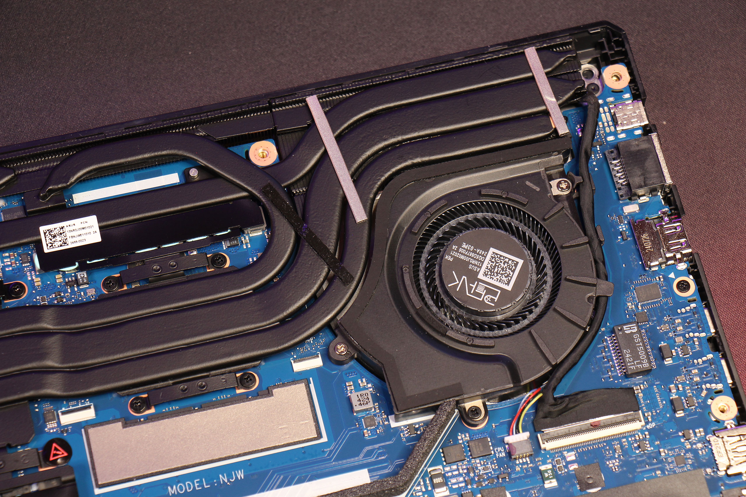 Обзор и тестирование игрового 16″ ноутбука ASUS TUF Gaming A16 (2024) FA608 на базе процессора AMD Ryzen AI 9 HX370 и видеокарты NVIDIA GeForce RTX 4070