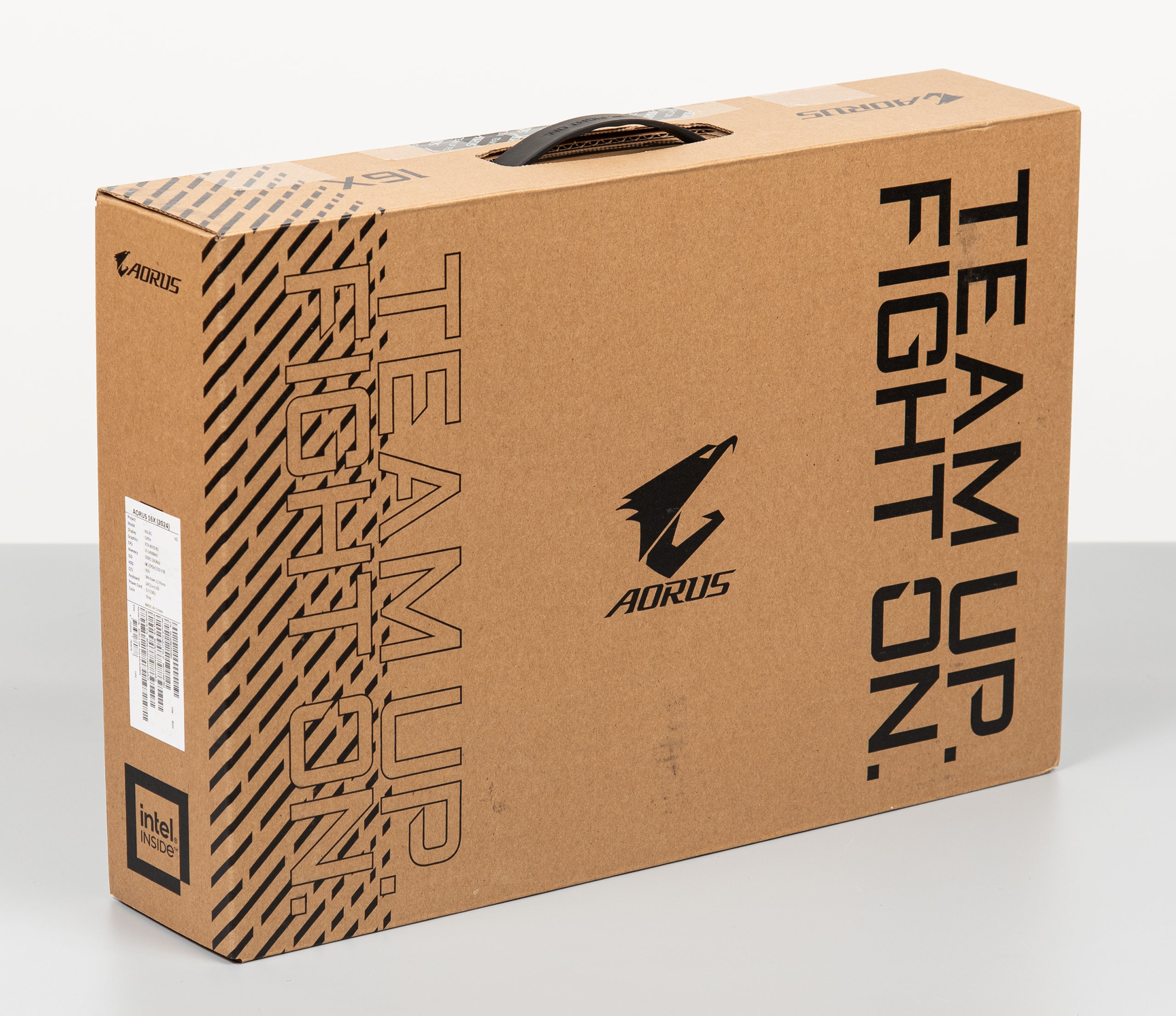 Обзор и тестирование игрового 16″ ноутбука Gigabyte Aorus 16X (2024) на базе процессора Intel Core i9-14900HX и видеокарты Nvidia GeForce RTX 4070