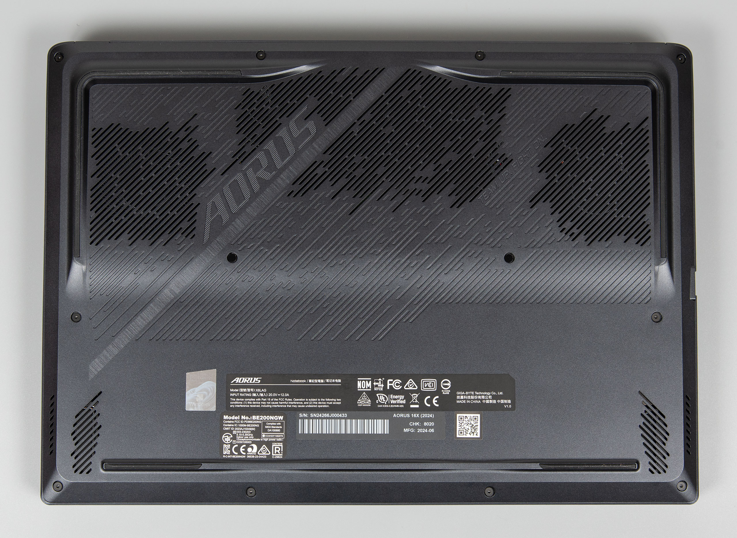 Обзор и тестирование игрового 16″ ноутбука Gigabyte Aorus 16X (2024) на базе процессора Intel Core i9-14900HX и видеокарты Nvidia GeForce RTX 4070