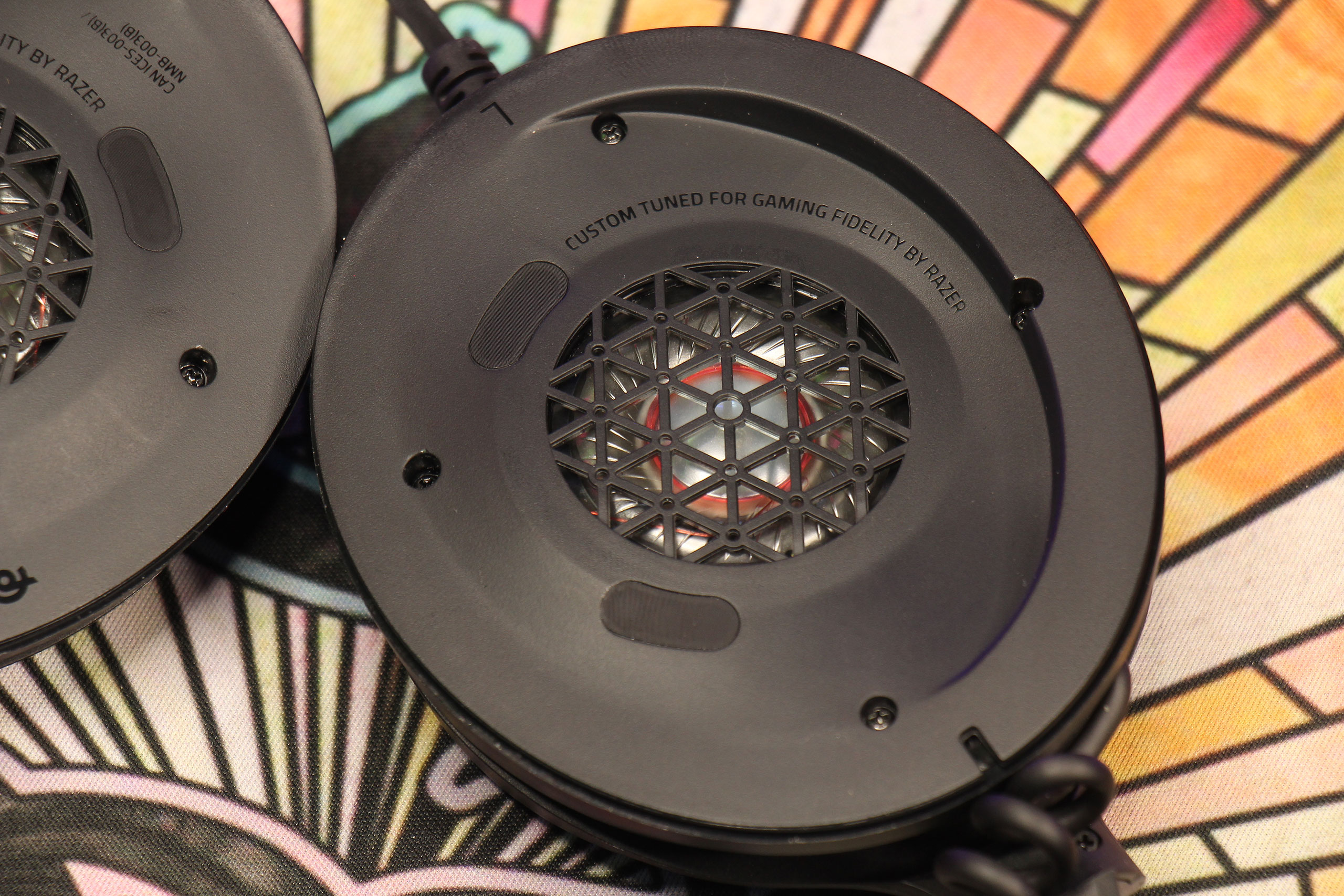 Обзор линейки игровых гарнитур Razer Kraken V4 X, V4 и V4 Pro