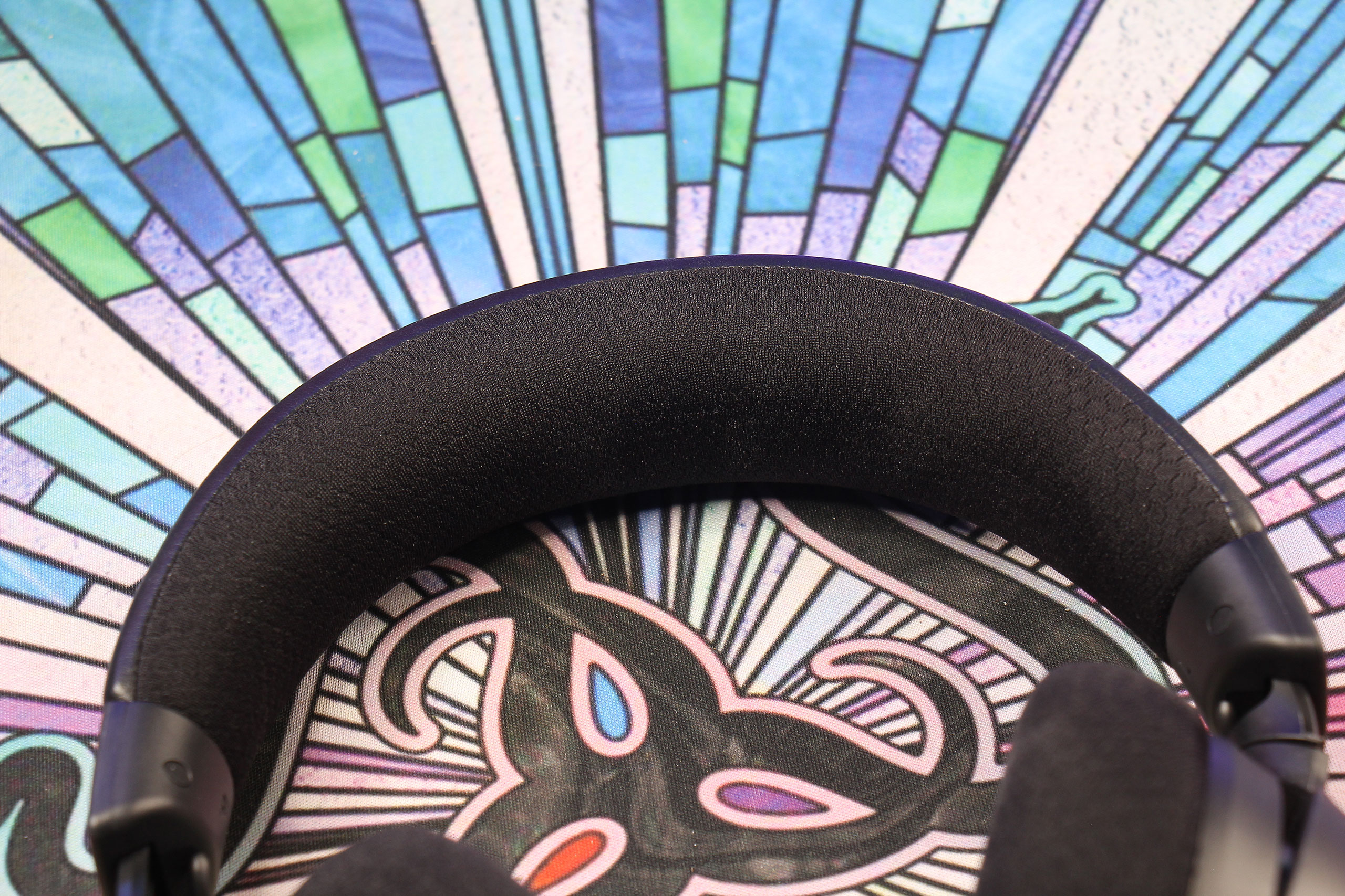 Обзор линейки игровых гарнитур Razer Kraken V4 X, V4 и V4 Pro