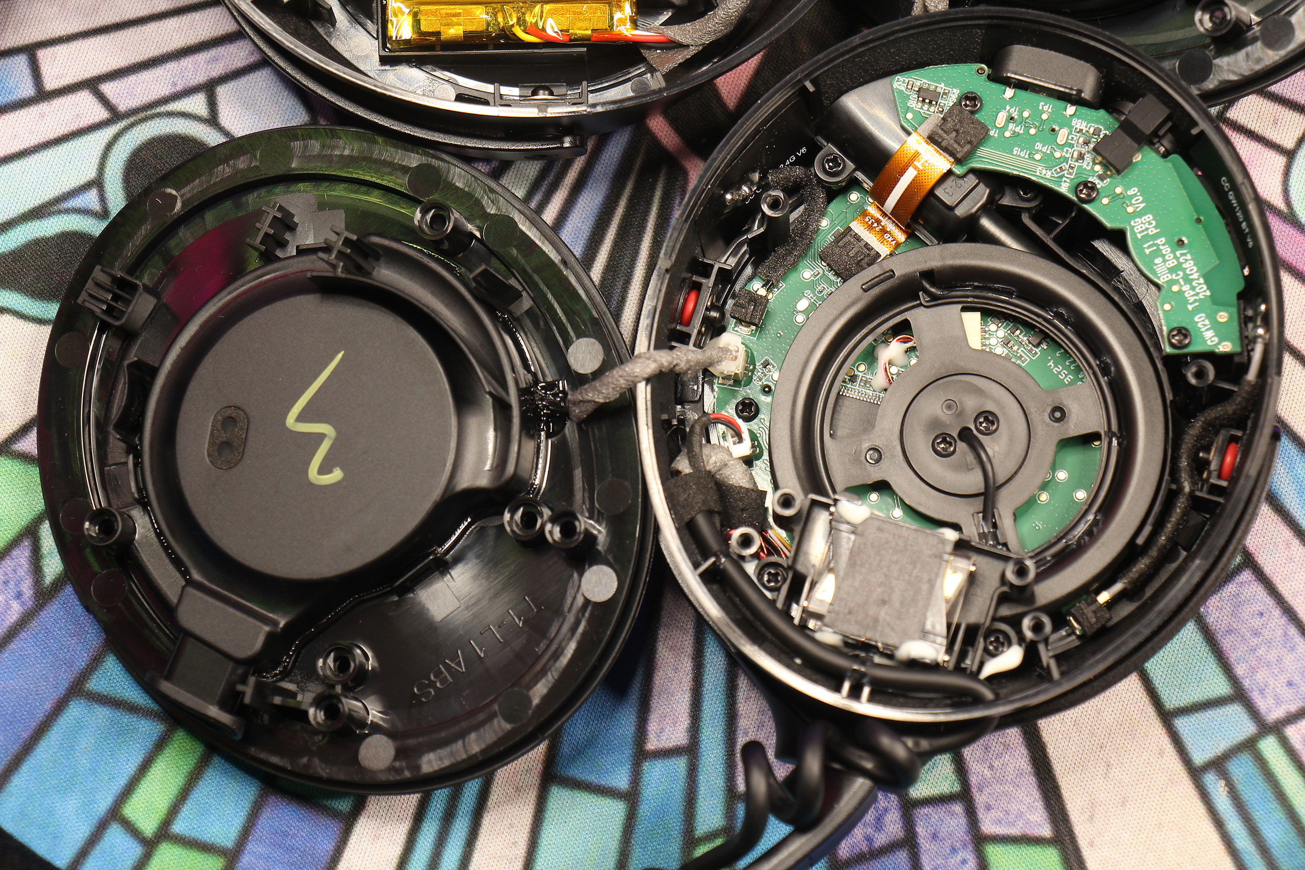 Обзор линейки игровых гарнитур Razer Kraken V4 X, V4 и V4 Pro