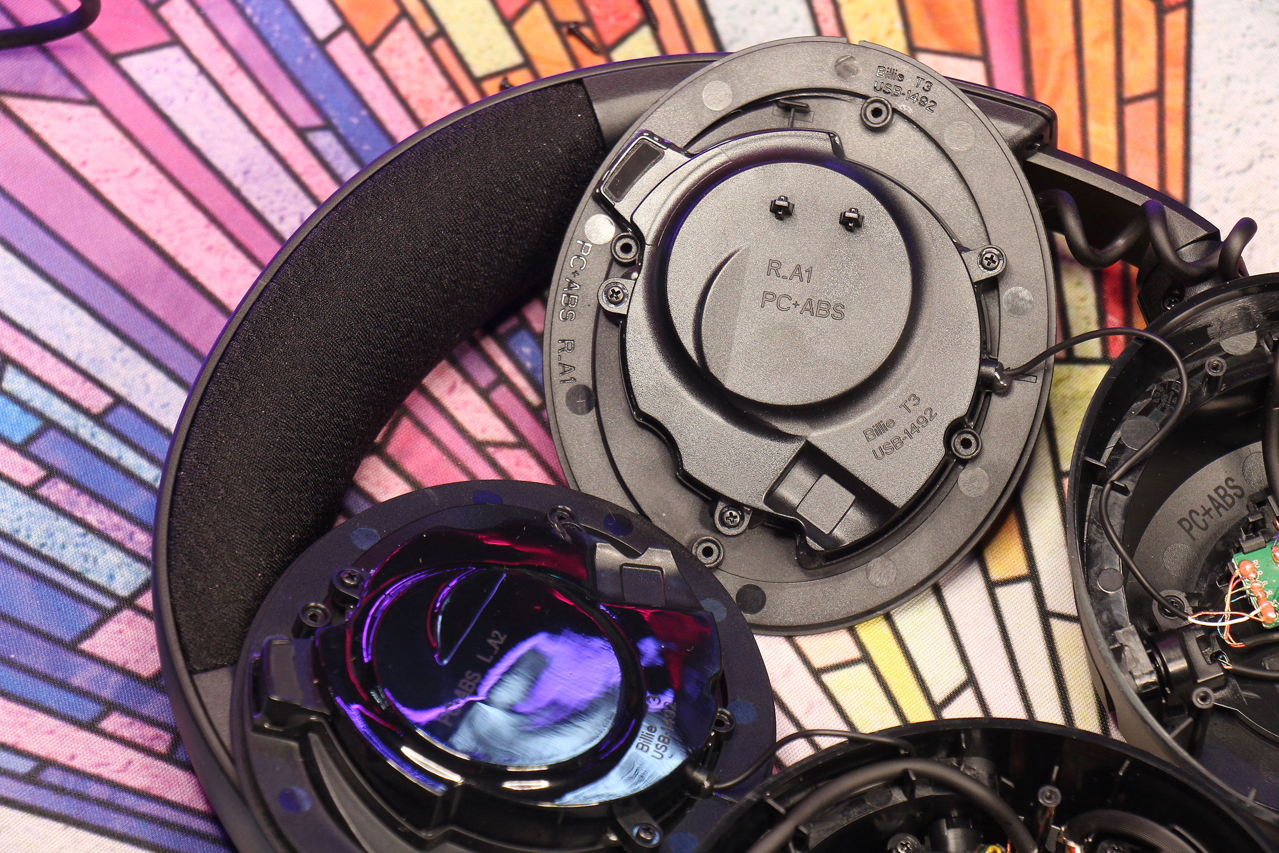 Обзор линейки игровых гарнитур Razer Kraken V4 X, V4 и V4 Pro