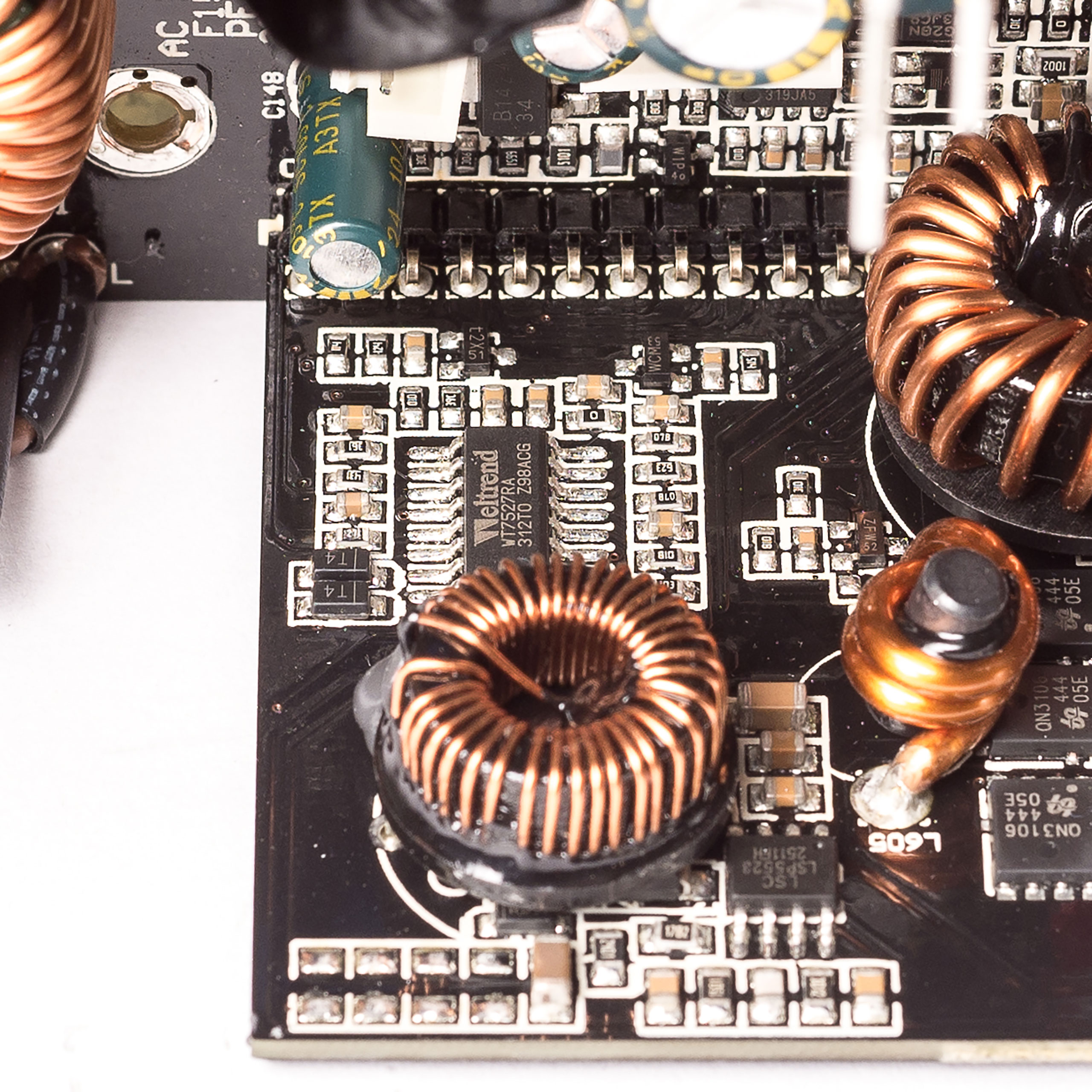 SCK　BIOS7 Огляд та тестування «золотого» блоку живлення Seasonic CORE GX-850