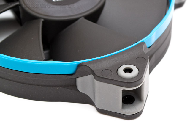 Corsair SP120 Quiet Edition Corsair SP120 Quiet Edition