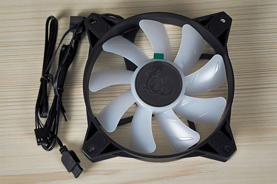 MSI MAG CoreLiquid E360 та MAG CoreLiquid E240