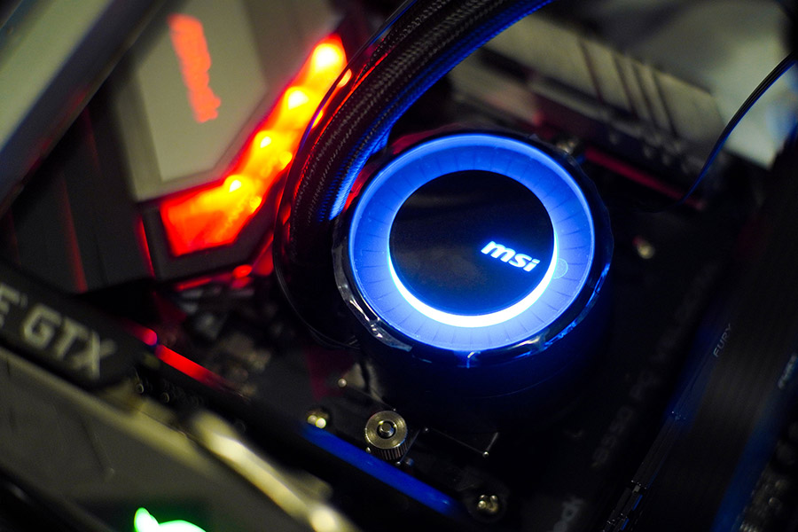 MSI MAG CoreLiquid E360 та MAG CoreLiquid E240