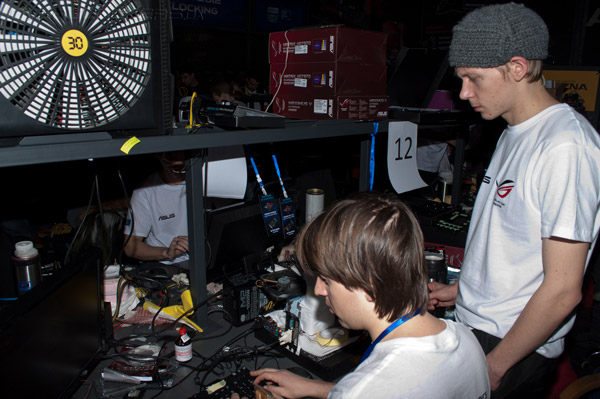 ASUS Open Overclocking Cup 2012 ASUS Open Overclocking Cup 2012