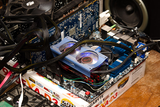 G.Skill F3-2400C10D-8GTX TridentX