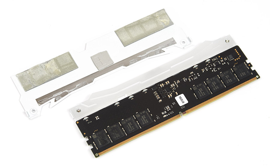 Kingston Fury Renegade KF572C38RWAK2-32