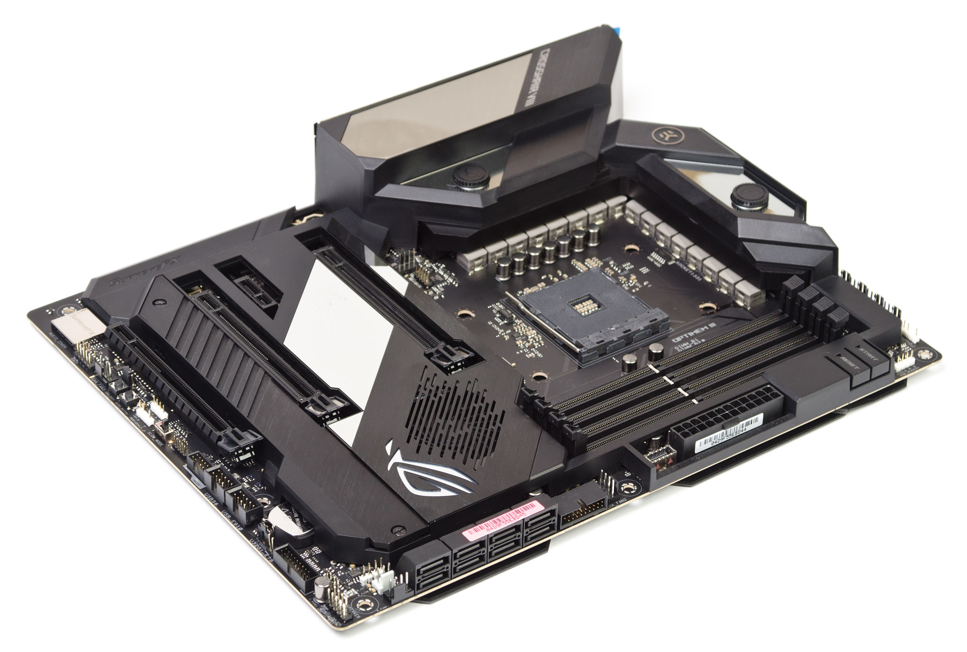 Обзор материнской платы ASUS ROG Crosshair VIII Formula ...