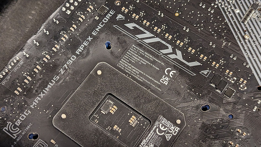 ASUS ROG Maximus Z790 Apex Encore