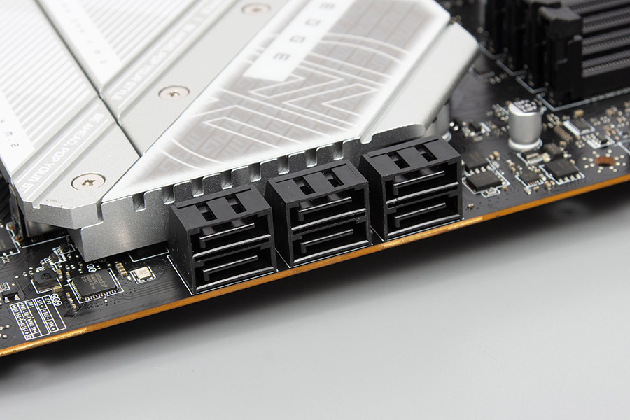 MSI MPG Z790 EDGE TI MAX WIFI