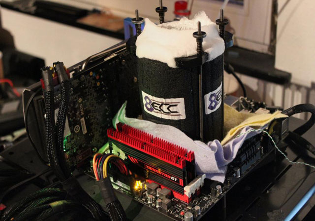 Процессор AMD FX-8350 прошел тест SuperPi 32M на частоте 8 ГГц