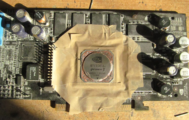 RomanLV разогнал видеокарту GeForce 3 Ti 200