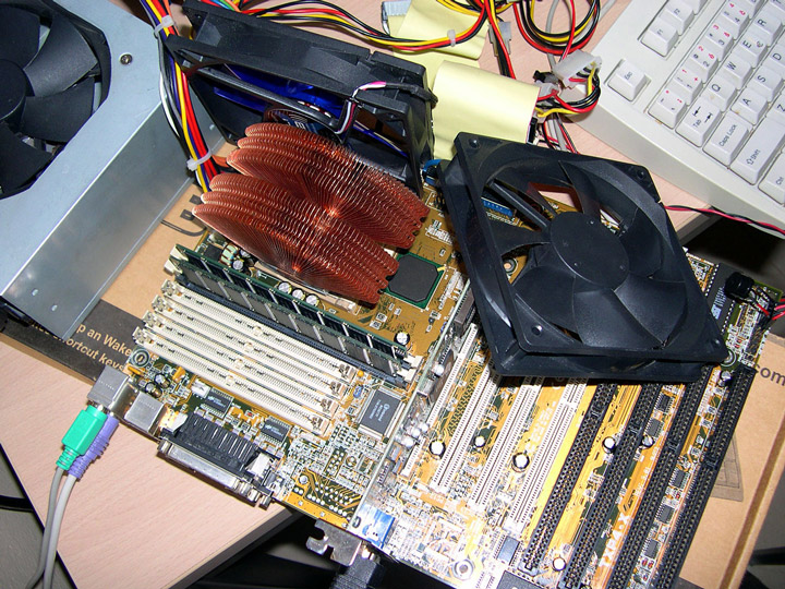 Даунклокинг Pentium 90 Даунклокинг Pentium 90