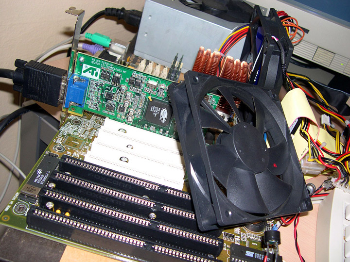 Даунклокинг Pentium 90 Даунклокинг Pentium 90