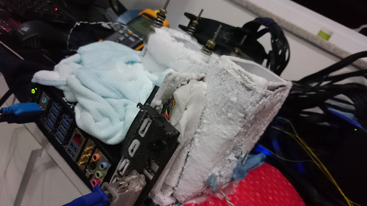 Оверклокер Rbuass и TecLab