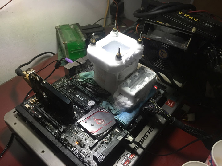 Рекорд Hazzan в бенчмарке XTU