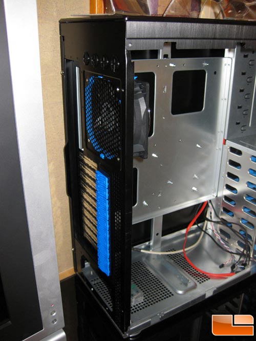 HPTX-совместимый корпус EVGA HPTX-совместимый корпус EVGA