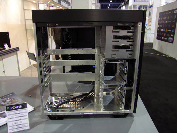 Корпус Lian Li PC-A18